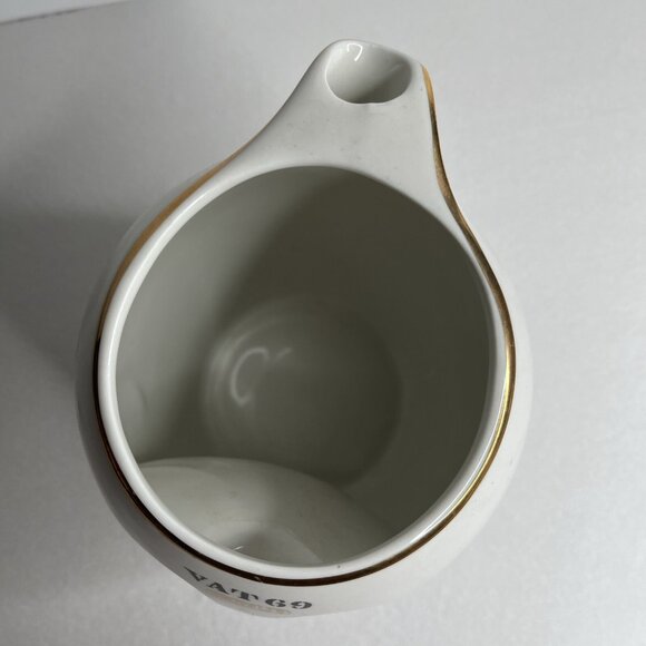 VAT 69 Gold Bar Pitcher Gold Rim and Handle Golden Light - Picture 3 of 5